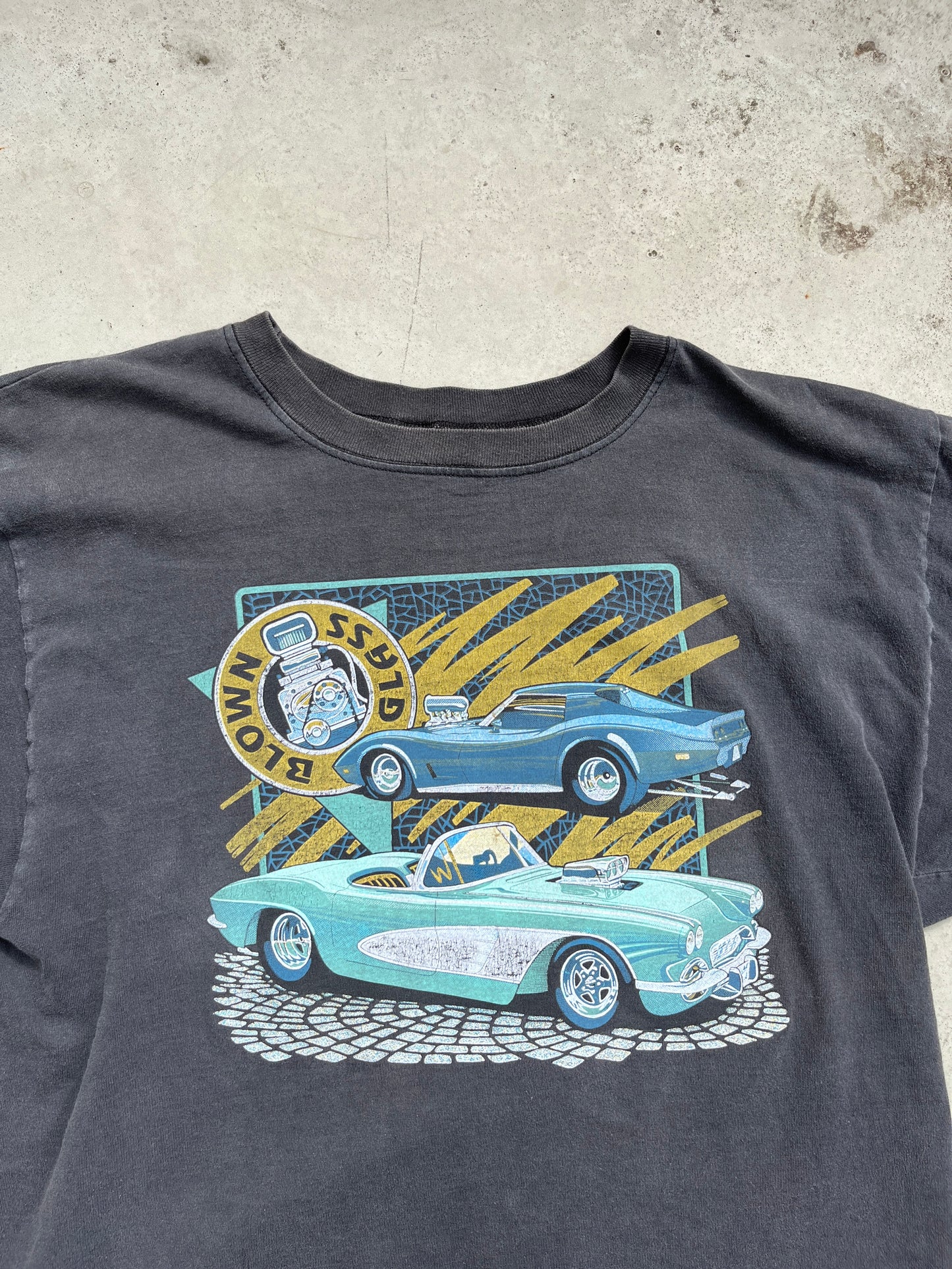 Vintage faded 80s tee