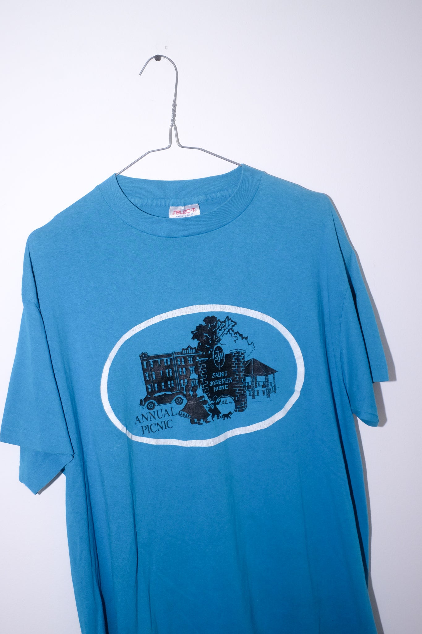 Vintage Graphic Tee - 1980s