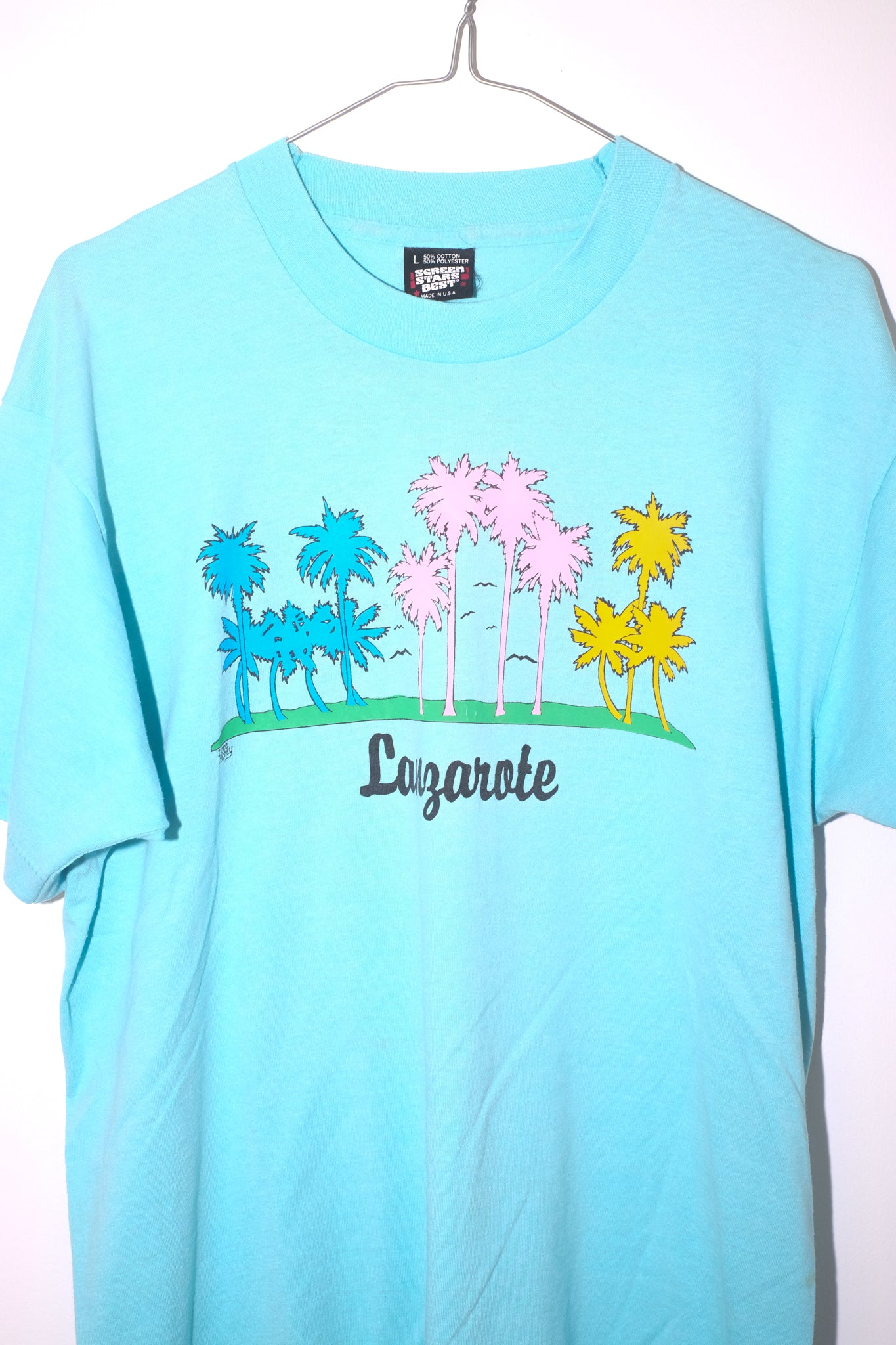 Vintage Graphic Tee - 1990s