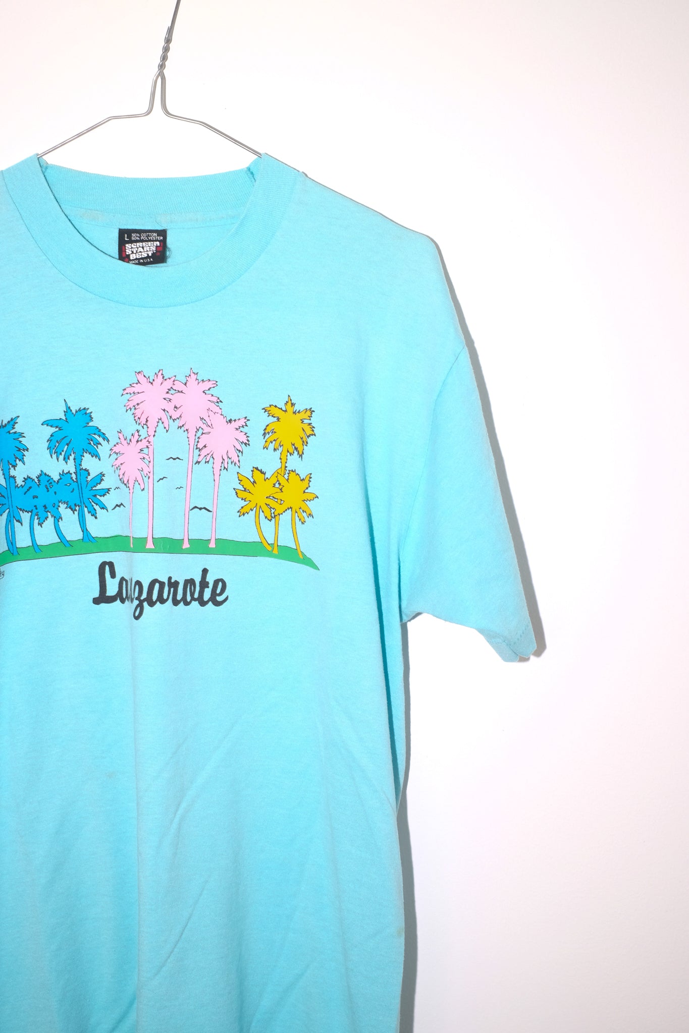 Vintage Graphic Tee - 1990s